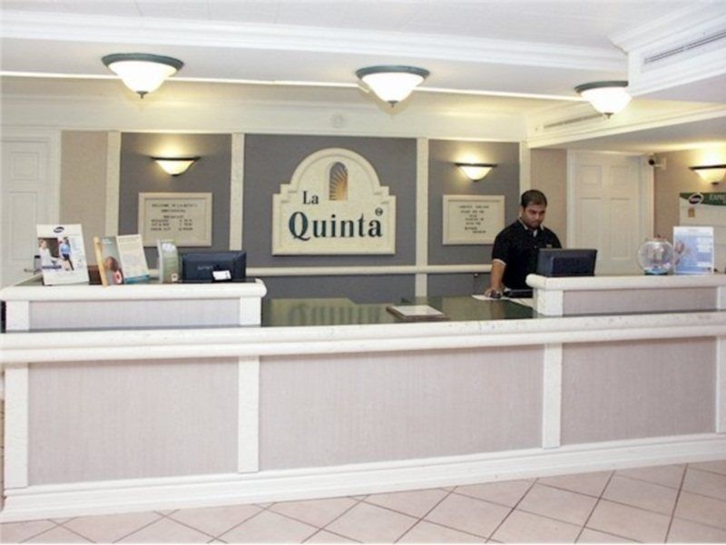 Motel 6-Garland, Tx - Northeast Dallas Интериор снимка